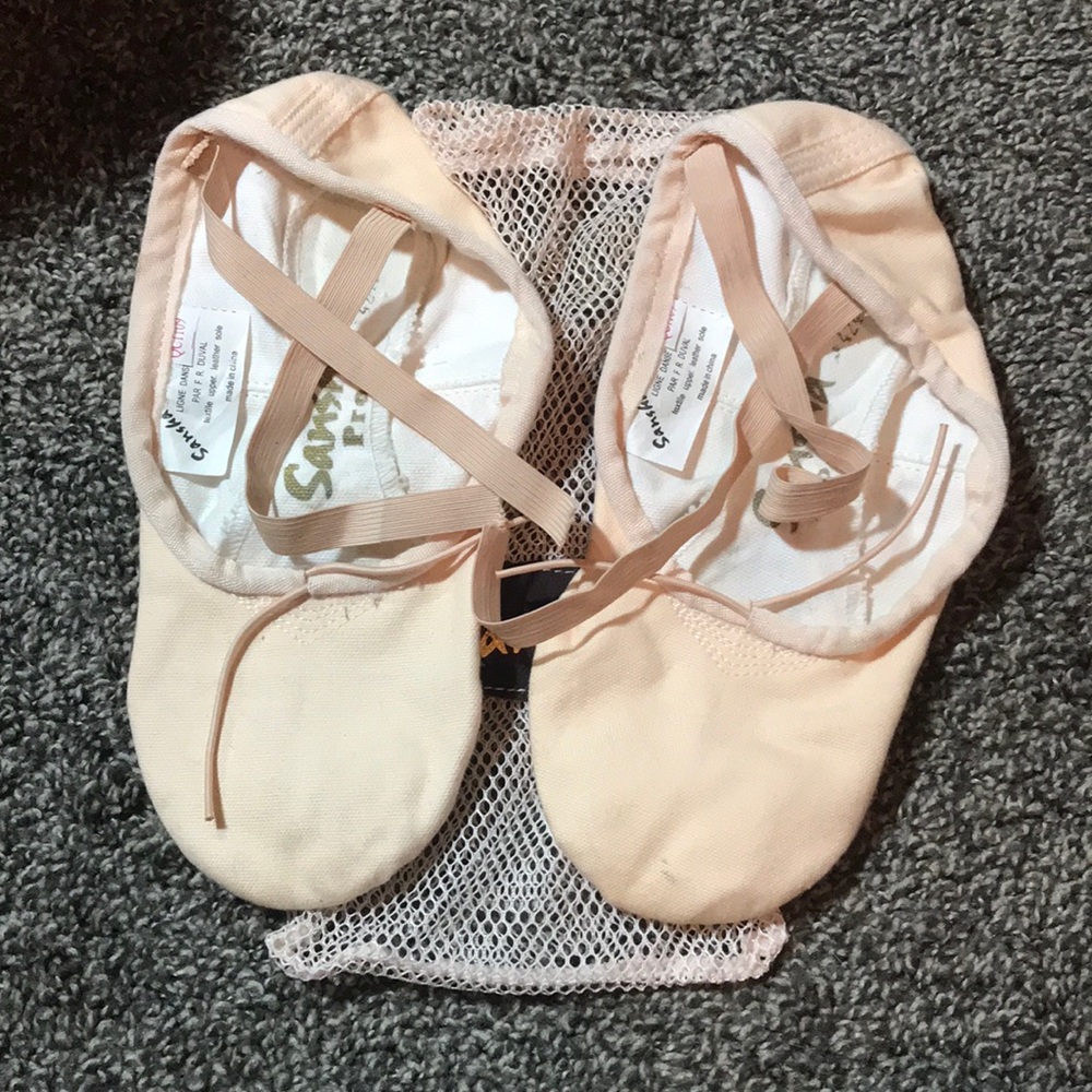Ballet Shoe Size 9